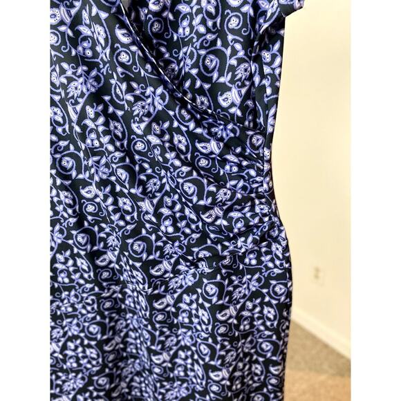 Athleta Faux Wrap V-Neck Floral Print Dress - Size L (EUC) - Picture 3 of 6